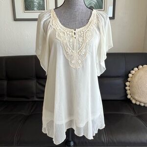 Women’s Boho Off Qhite blouse